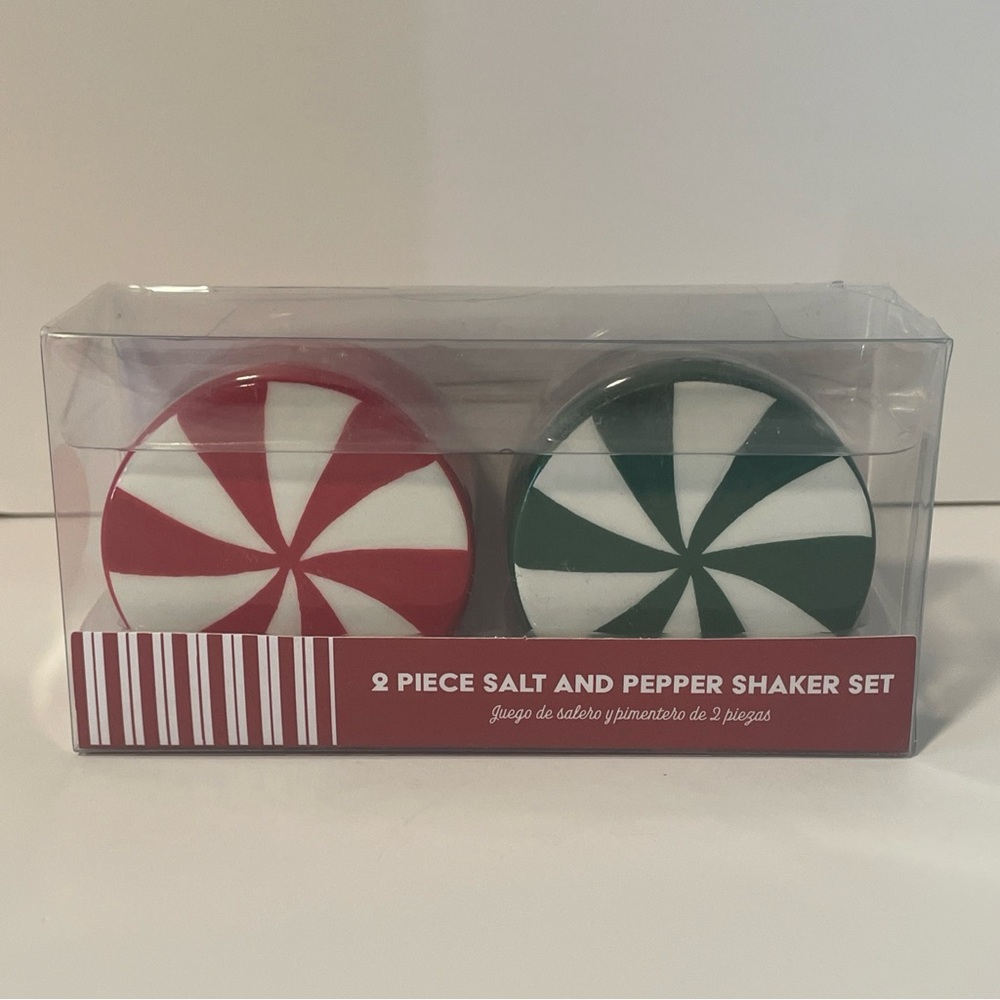 Peppermint Christmas Candy Salt Pepper Shaker Set Ceramic New